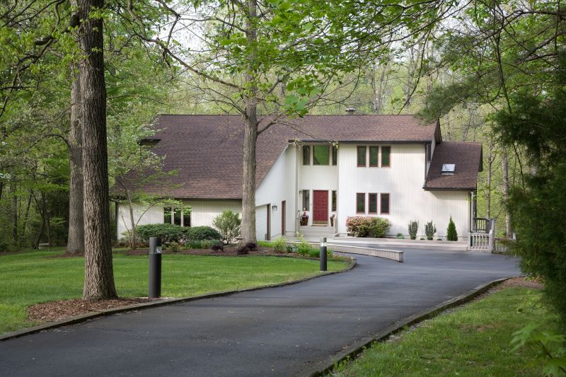 Tar and Chip Driveway Service